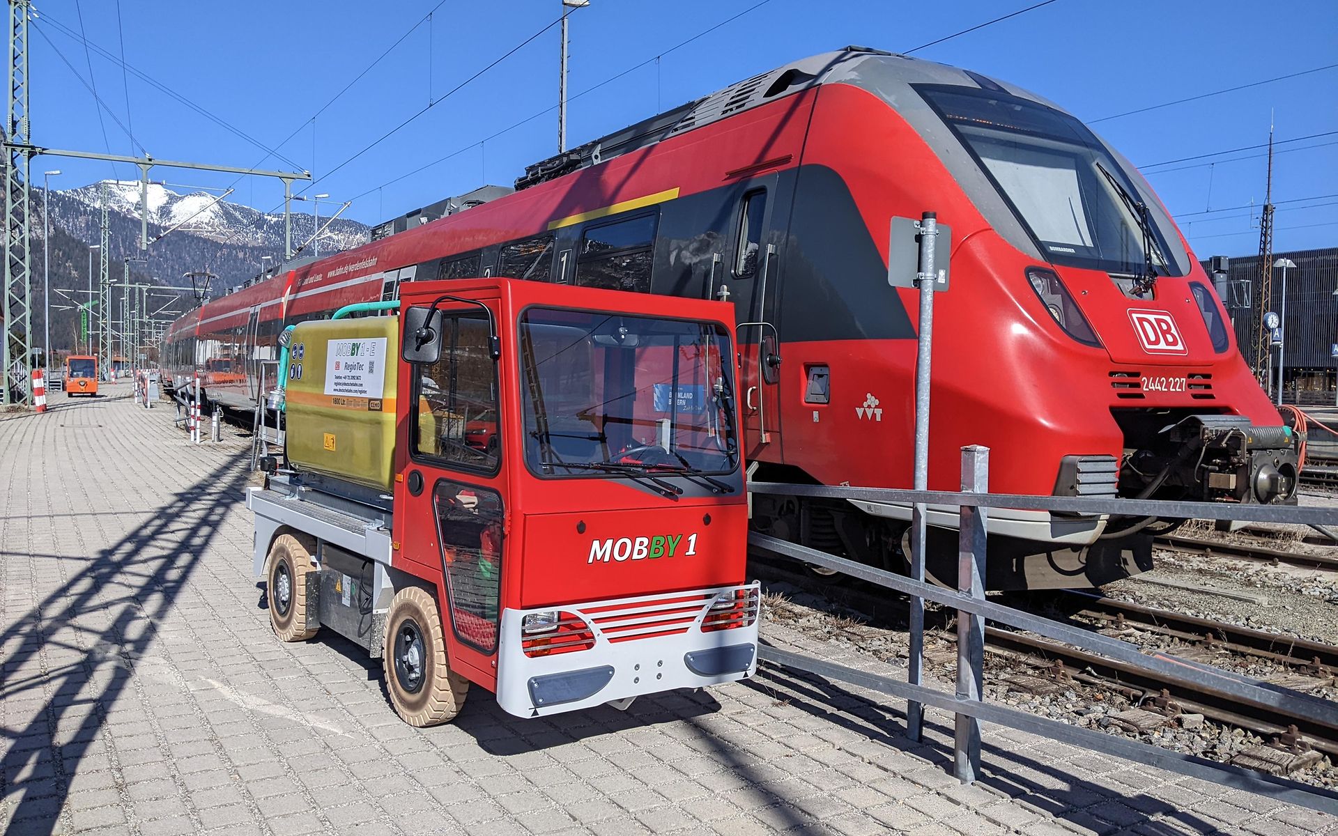 PXL_20220303_103519103