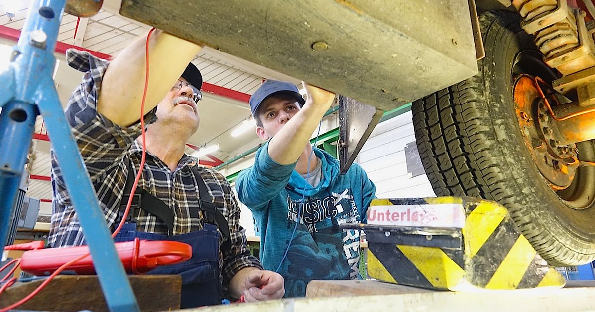 Mobilisation Maintenance Maintenance and repair of mobile and stationary systems